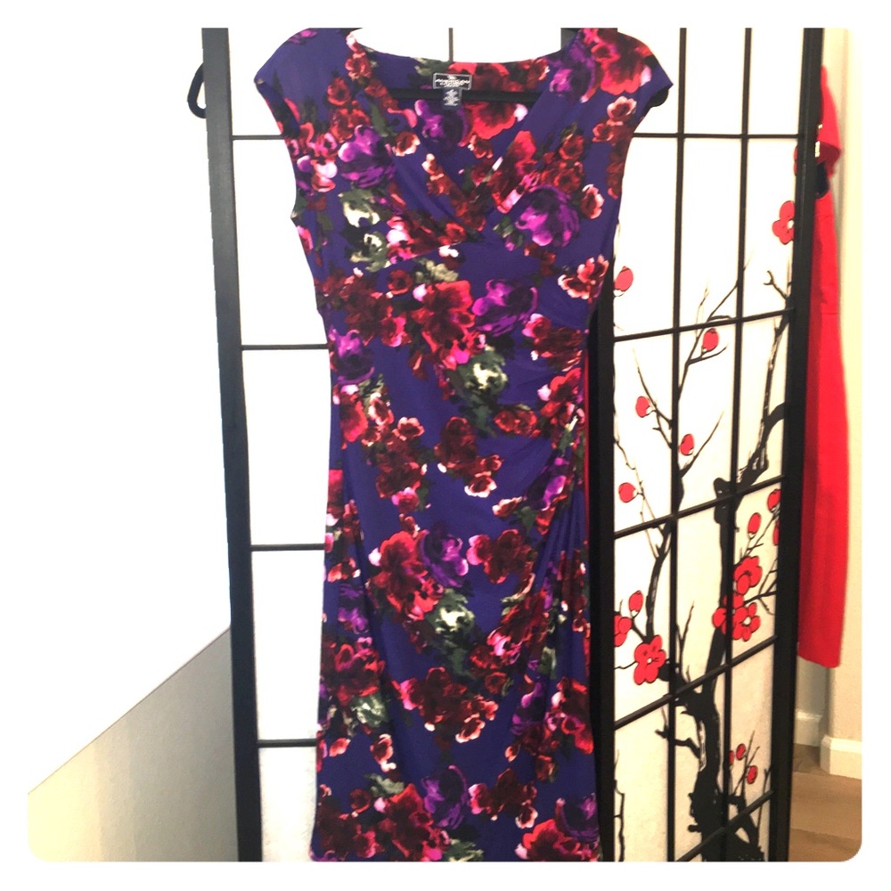 Mid-length dress
